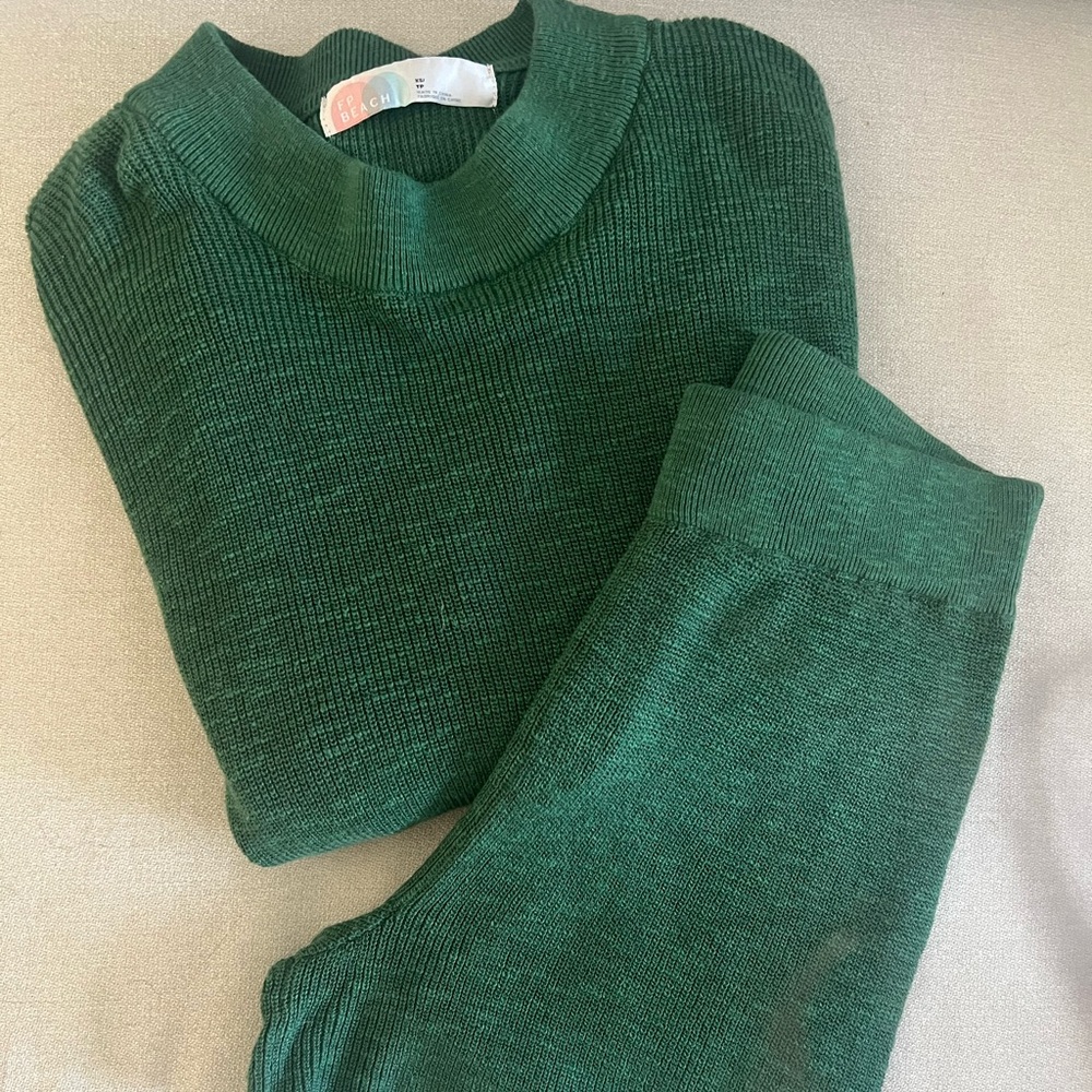 Free People Malibu Solid Surf Set